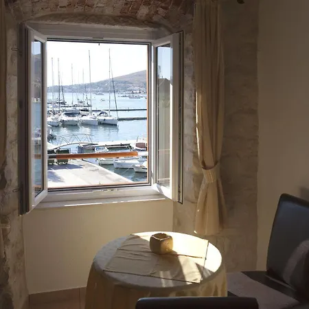 Riva Apartman *