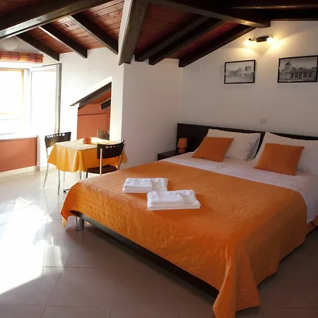 Apartment Riva Trogir
